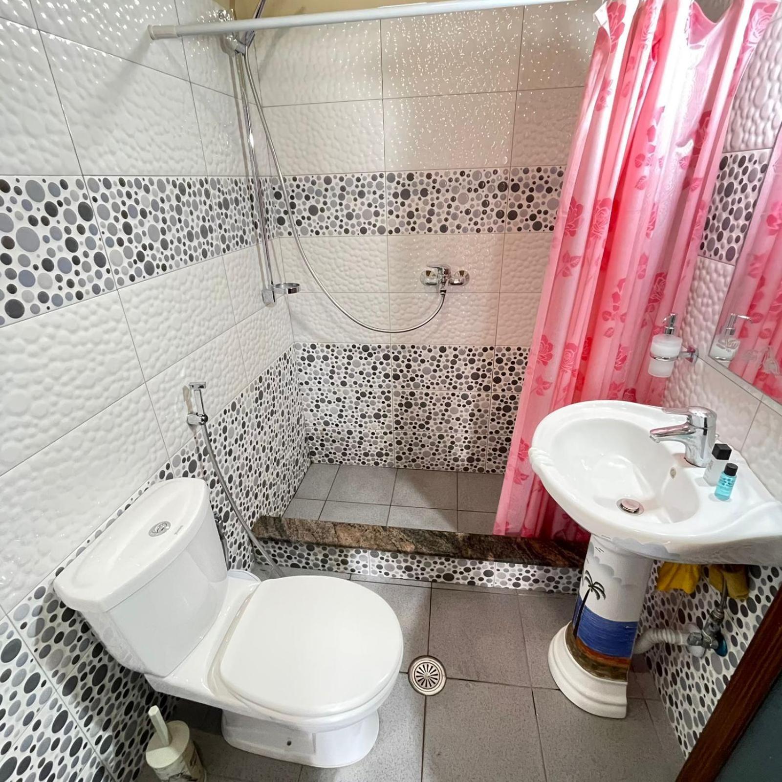July Seaview Apartments ซารานเดอ ภายนอก รูปภาพ